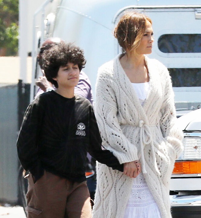 Dyskusje na temat Emmy w mediach społecznościowych