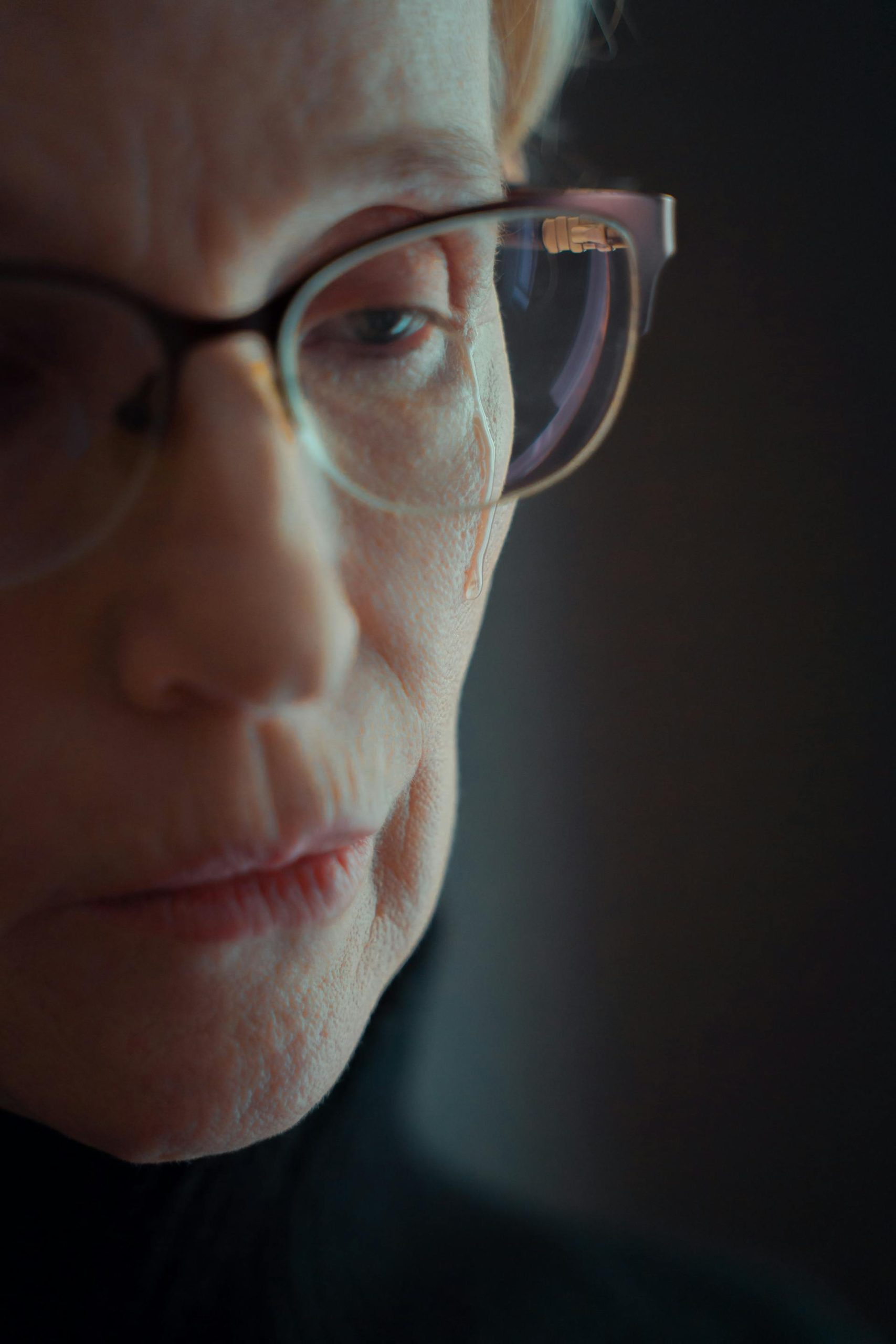 Kobieta starsza płacząca | Source : Pexels